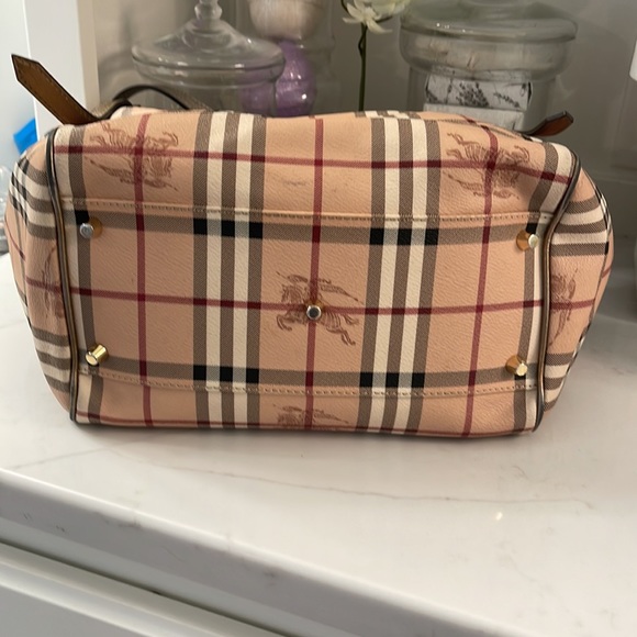 Burberry Haymarket tote - Picture 6 of 17